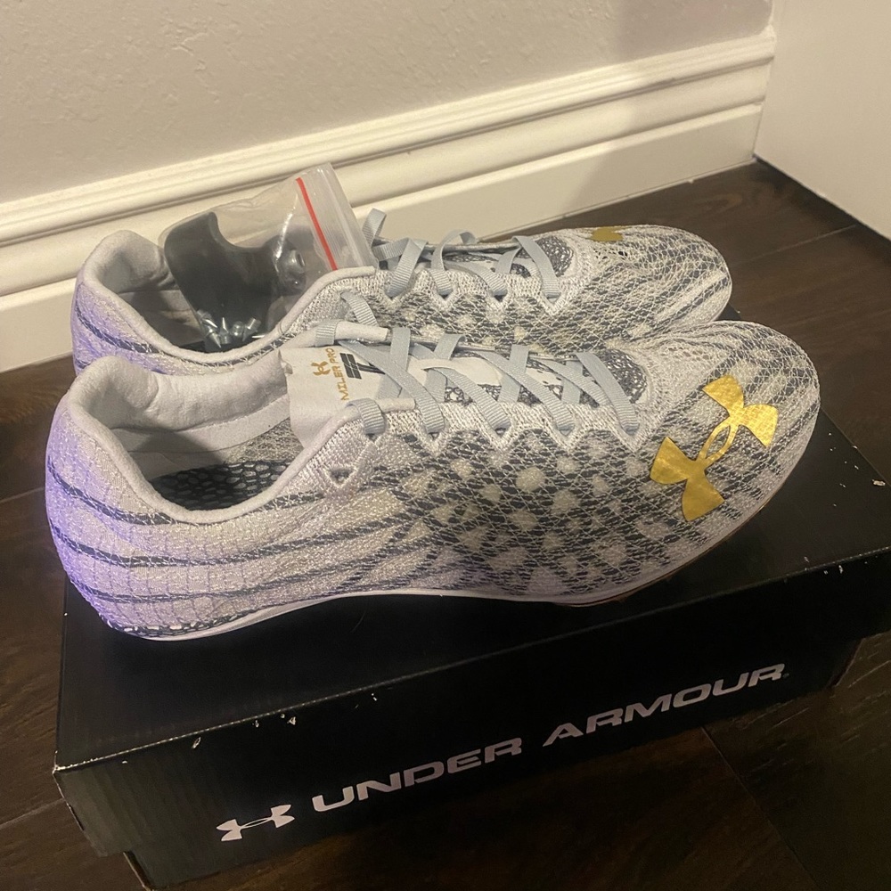 Under Armor Track Spikes White and Gold